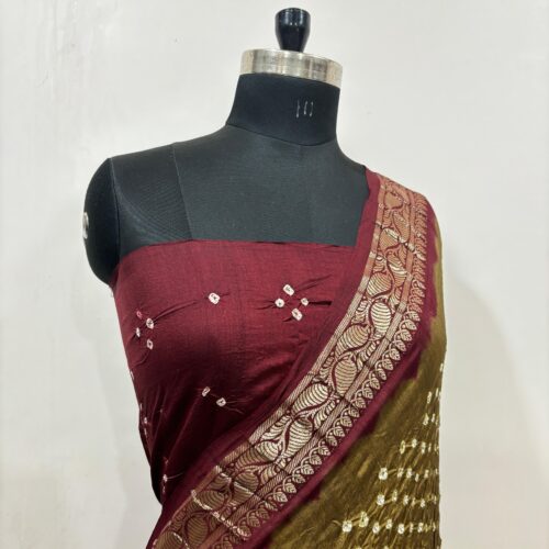 Banarasi Pure Chiniya Chunri Work Mehndi & Mahroon Shade Saree - Image 2