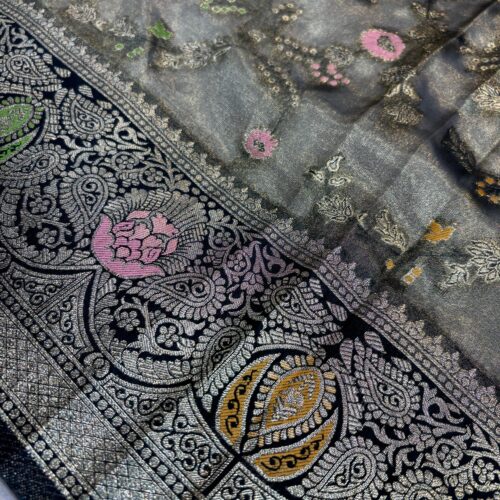 Black Shade Jaal Pattern Tissue Silk Saree - Image 2