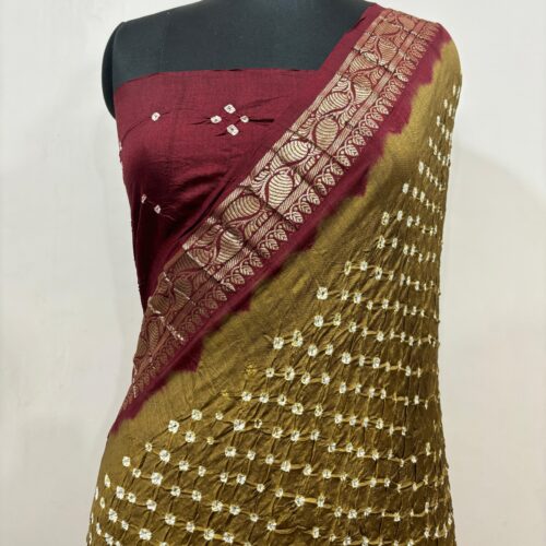 Banarasi Pure Chiniya Chunri Work Mehndi & Mahroon Shade Saree - Image 4