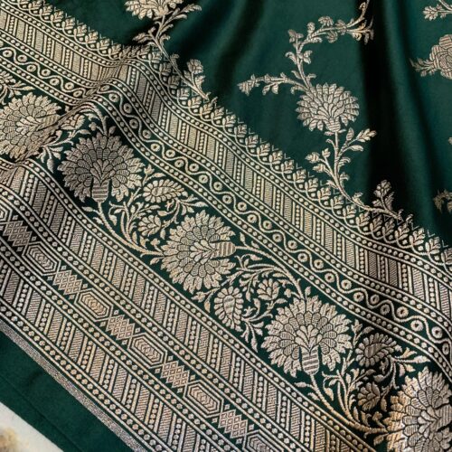 Bottle Green Shade Jaal Design Mashru Silk Saree - Image 2