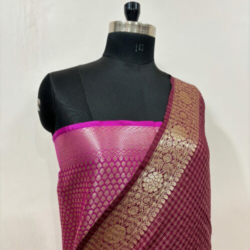 Small Check Design In Wine Color Banarasi Art Silk Saree - Image 2