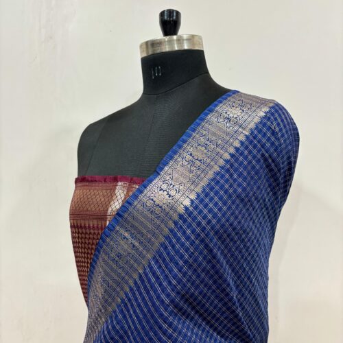 Small Check Design In Navy Blue Color Banarasi Art Silk Saree - Image 2