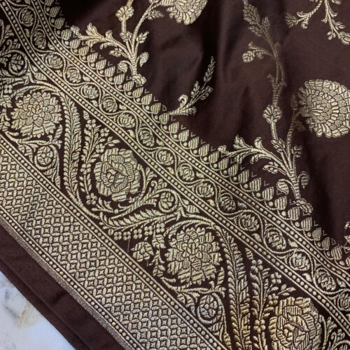 Brown Shade Jaal Design Mashru Silk Saree - Image 2