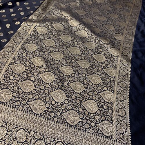 Black Shade Booti Design Mashru Silk Saree - Image 3