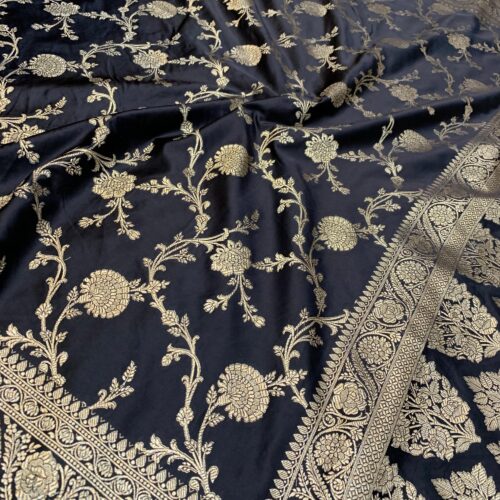 Black Shade Jaal Design Mashru Silk Saree