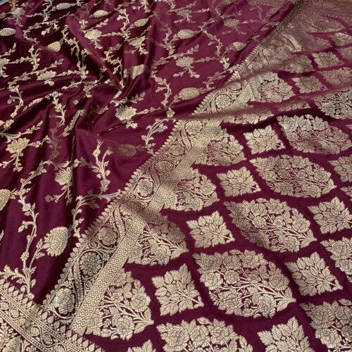 Mahroon Shade Jaal Design Mashru Silk Saree - Image 4