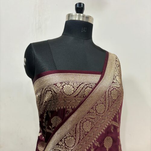 Wine Shade Jaal Design Mashru Silk Saree - Image 2