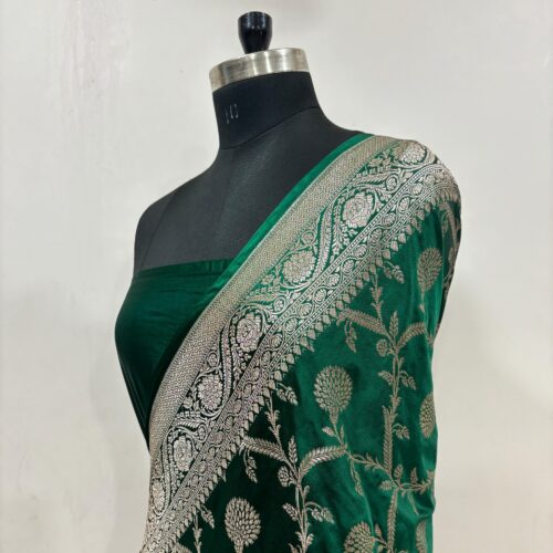Bottle Green Shade Jaal Design Mashru Silk Saree - Image 2